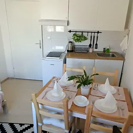 Antonela Apartment *