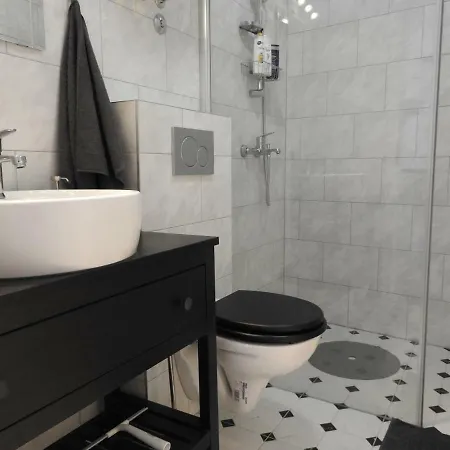 Antonela Apartman *