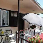 Antonela Apartment *